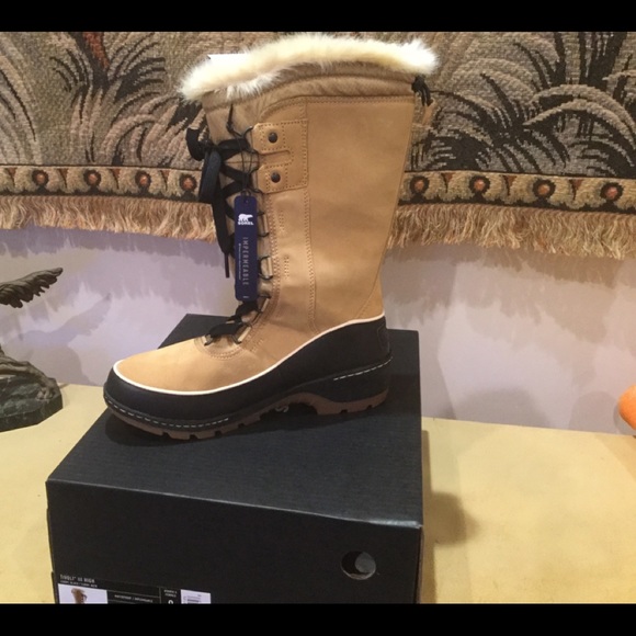 NWT/NIB Sorel Tivoli III High Waterproof Boot FIRM - Picture 3 of 4
